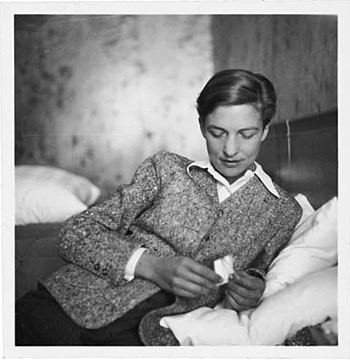 Annemarie Schwarzenbach à Lenzerheide en 1940_photographie Marianne Breslauer.jpg